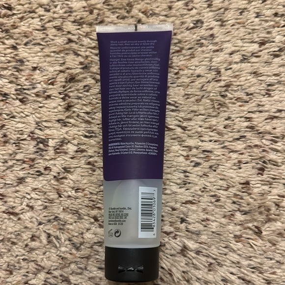 New Bumble and Bumble Gel - Picture 3 of 3